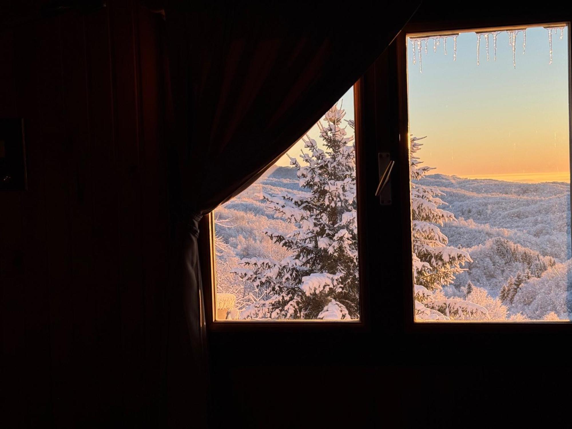 Guest House Lagotto's Peak Radatovici Esterno foto